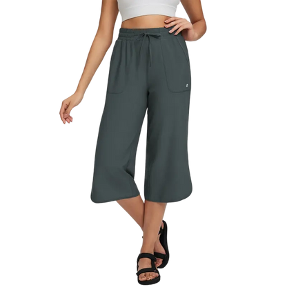 Women's Capri Pants 20" Wide Leg Athletic Yoga Capris with Pockets